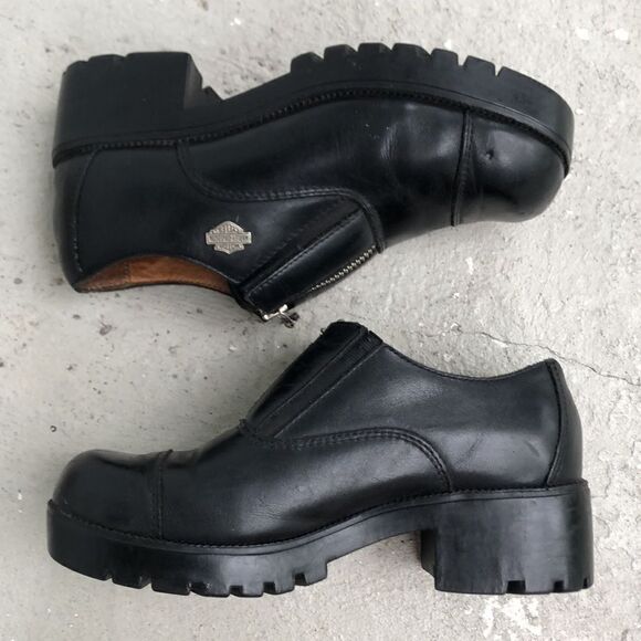 Distressed Harley Davidson - Picture 2 of 10